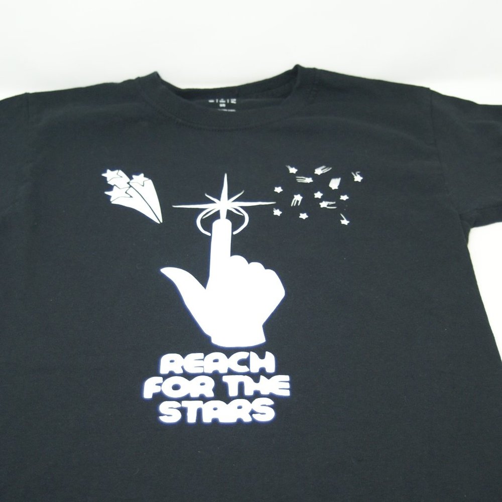 Youth T-Shirt Size Small Reach For The Stars